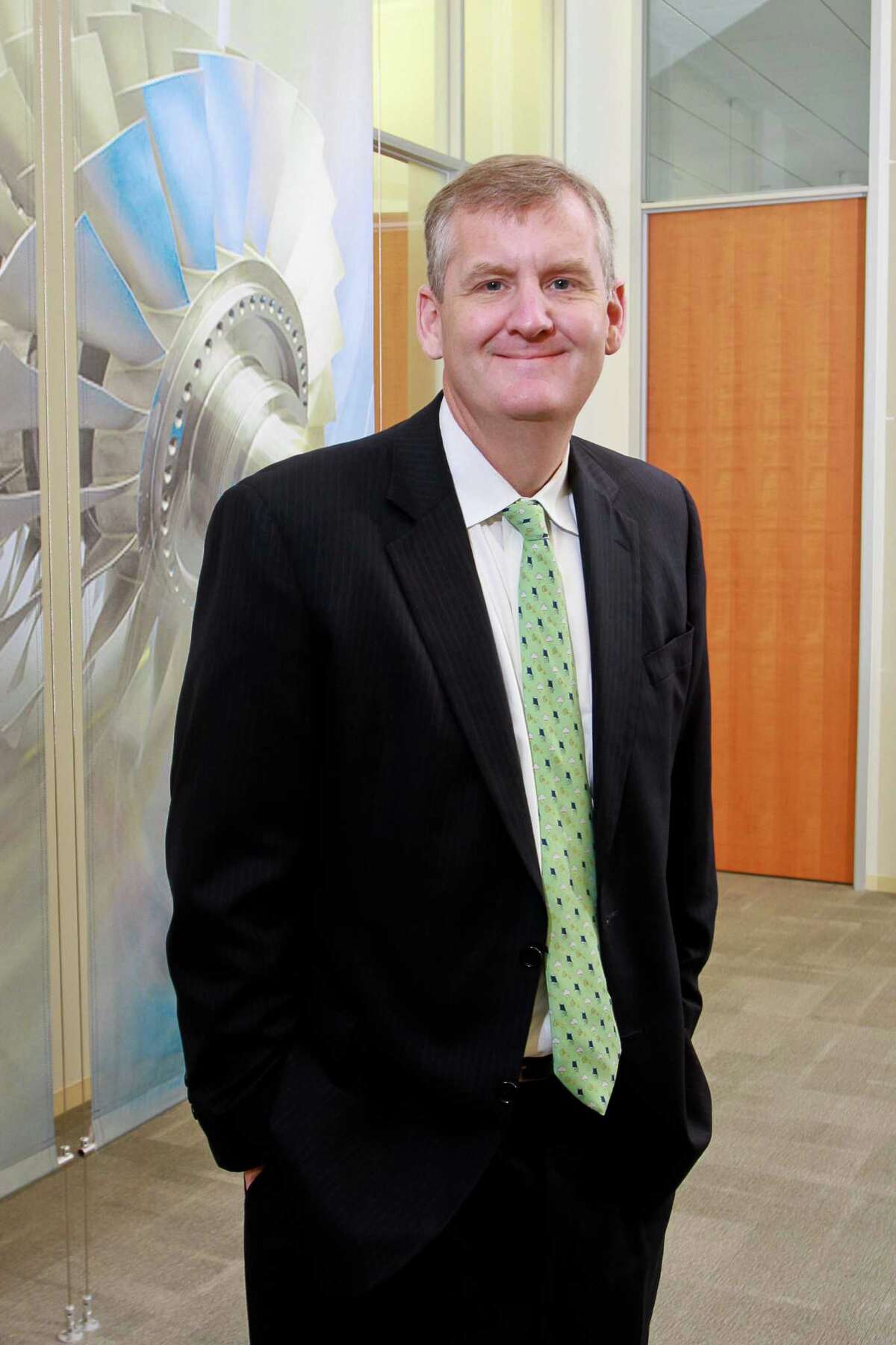 Calpine chief sees natural gas, renewable power competing