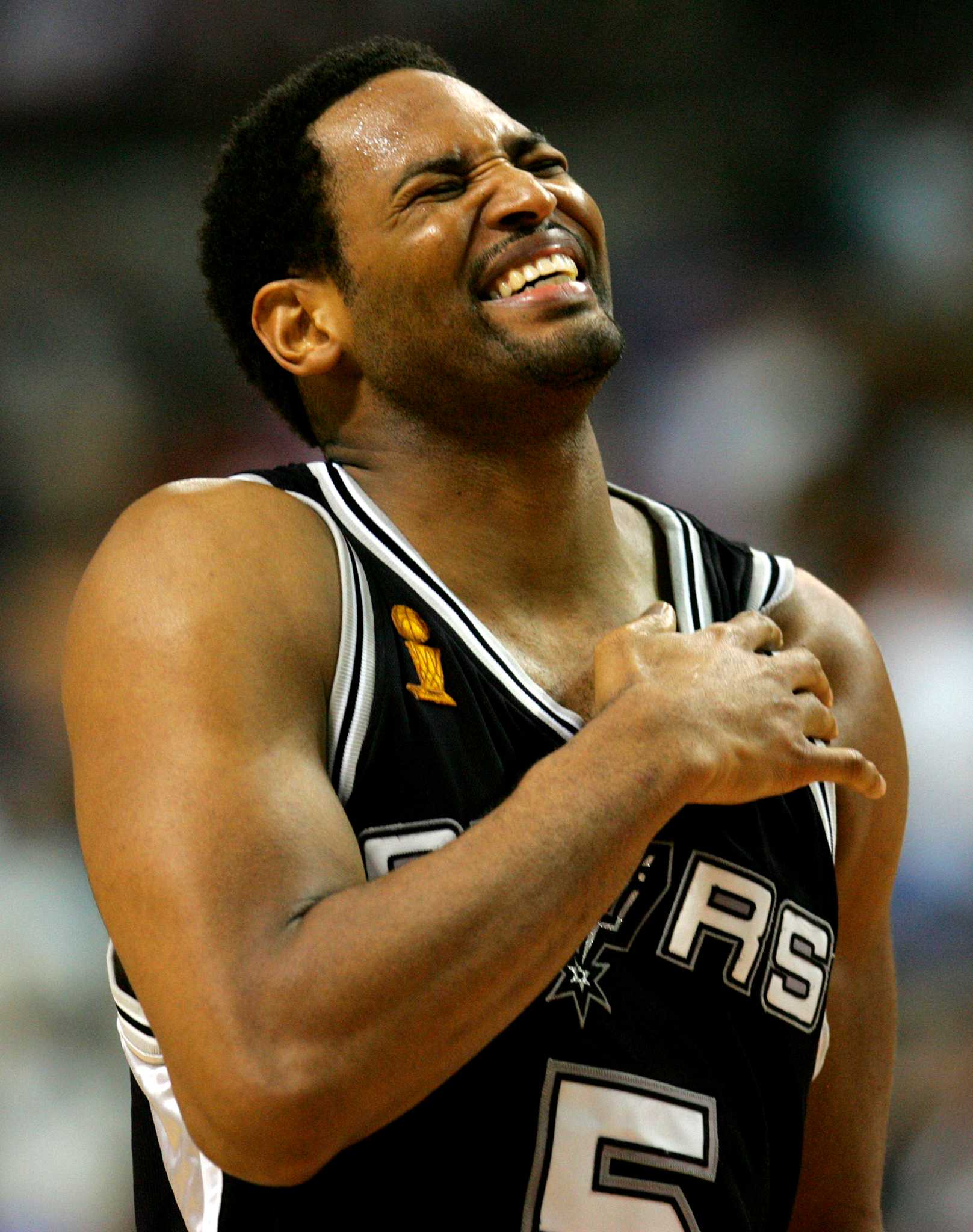 Spurs archives: Horry is Mr. Big Shot in Finals