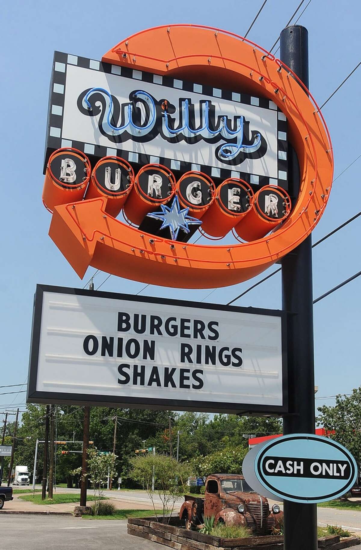 Willy Burger 5535 Calder Ave., Beaumont