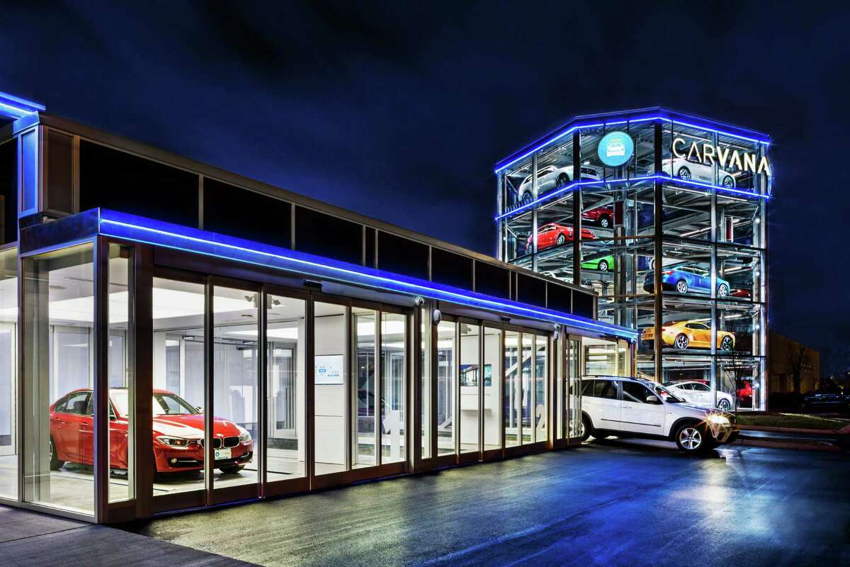 Carvana launched a “vehicle vending machine” in Nashville last month. The company plans to build one in San Antonio, according to state filings.