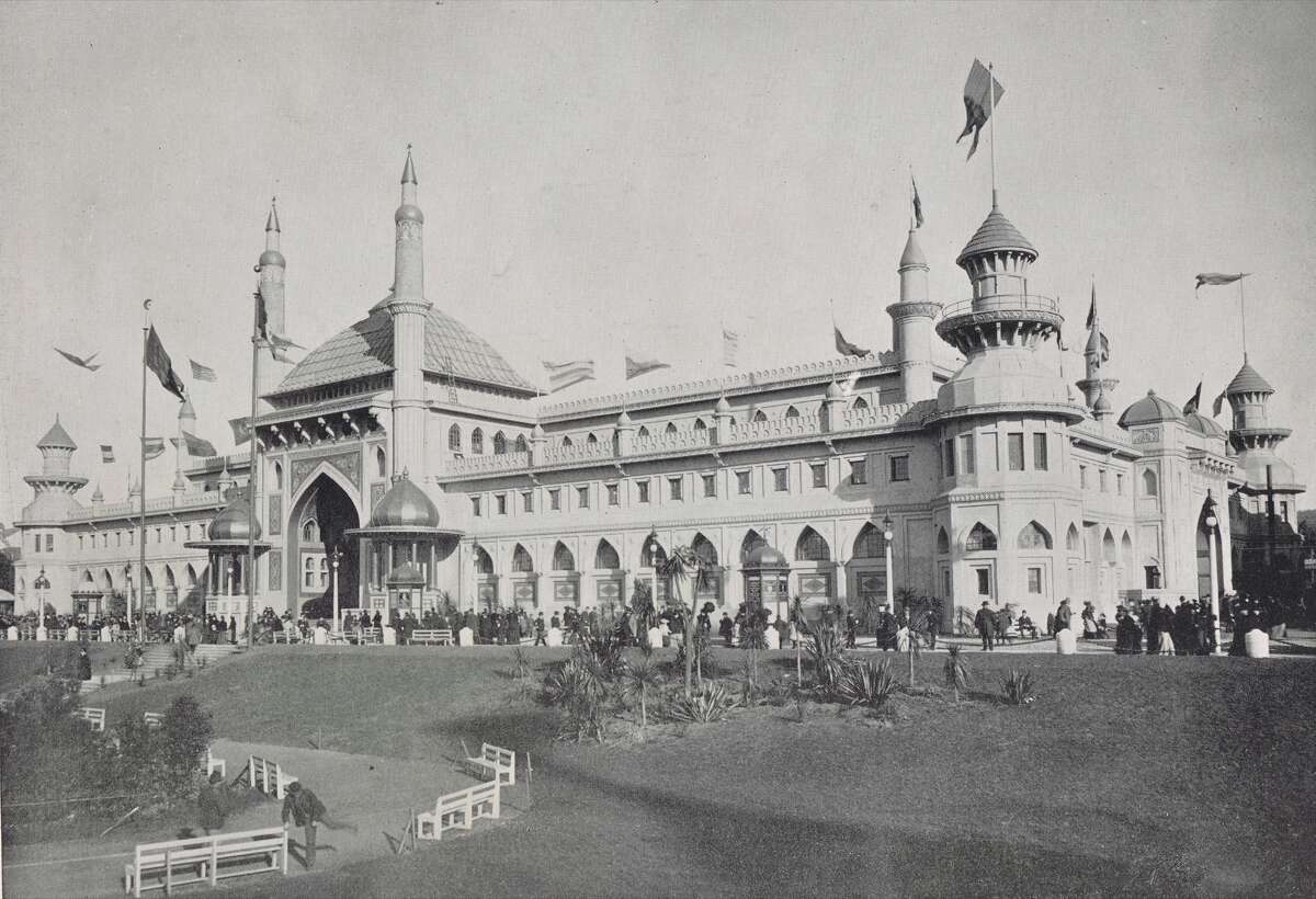 The Mechanical Arts Building at the San Francisco Midwinter Fair of 1894, in Golden Gate Park, from the collection of Bob Bragman