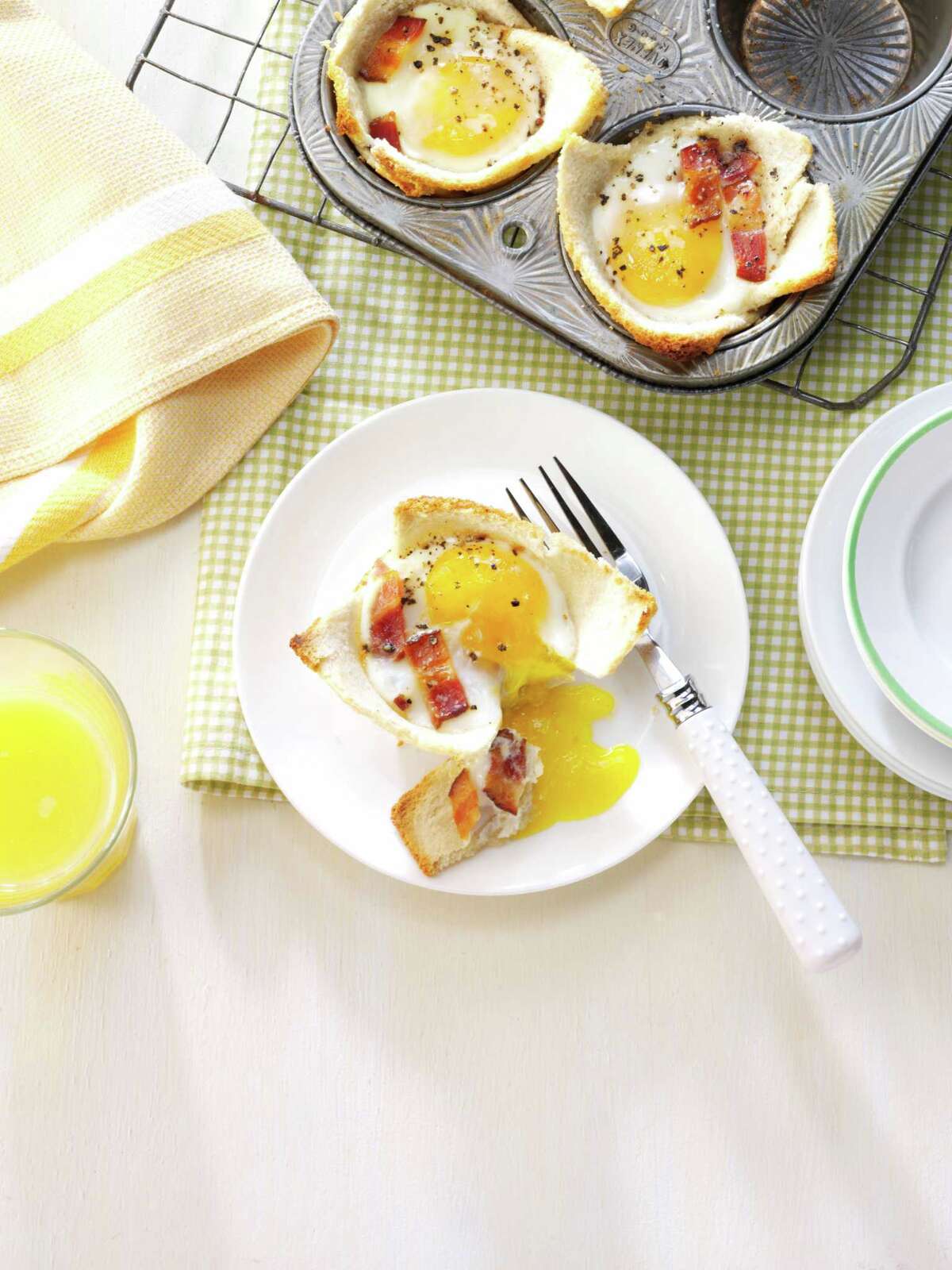 Do you know the muffin tin? Easy snack ideas for a crowd