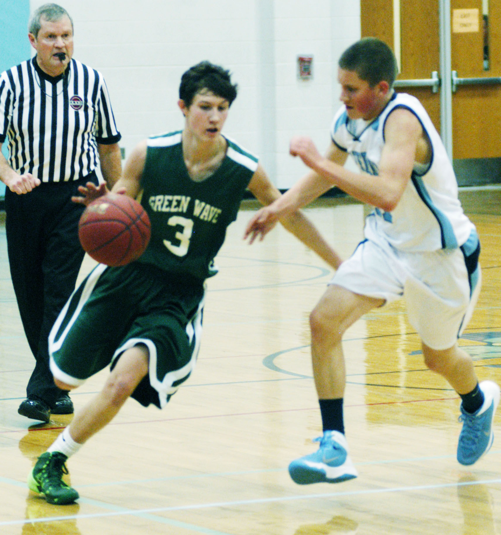 New Milford boys basketball aims at deep postseason run New Milford boys basketball aims at deep postseason run