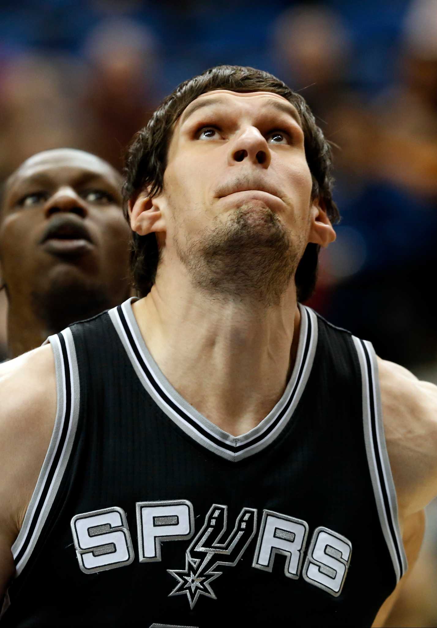 Boban Marjanovic's hands look impossibly huge