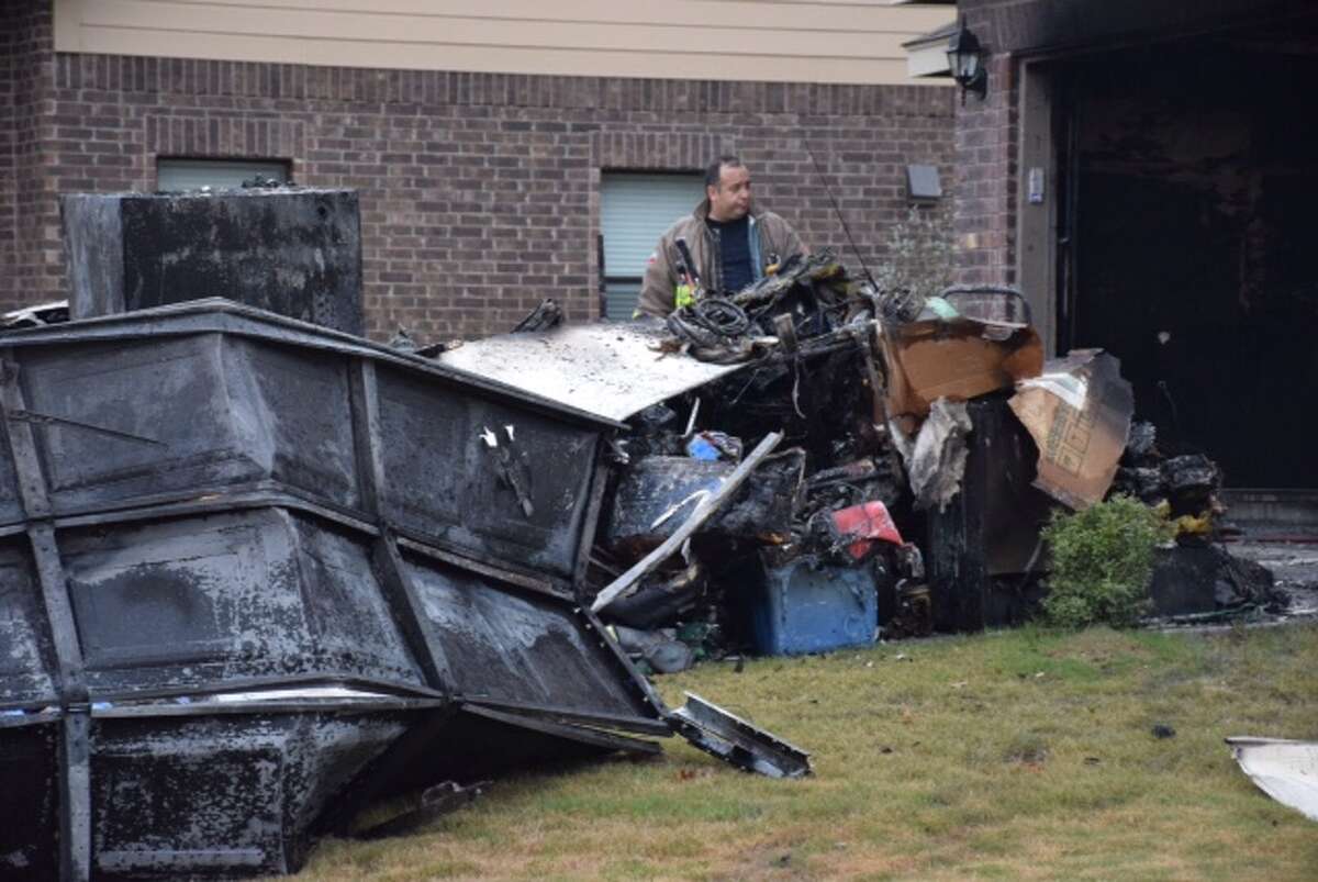 Christmas Eve house fire on Northwest Side destroys garage, no one injured