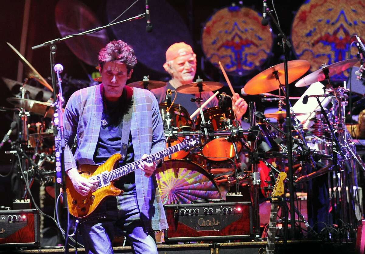 Grateful Dead members keep rocking - with John Mayer