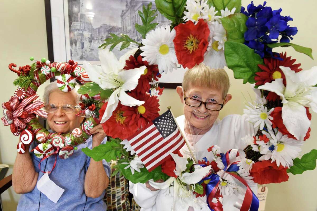 Times Union wreath contest sparked community's creativity, generosity