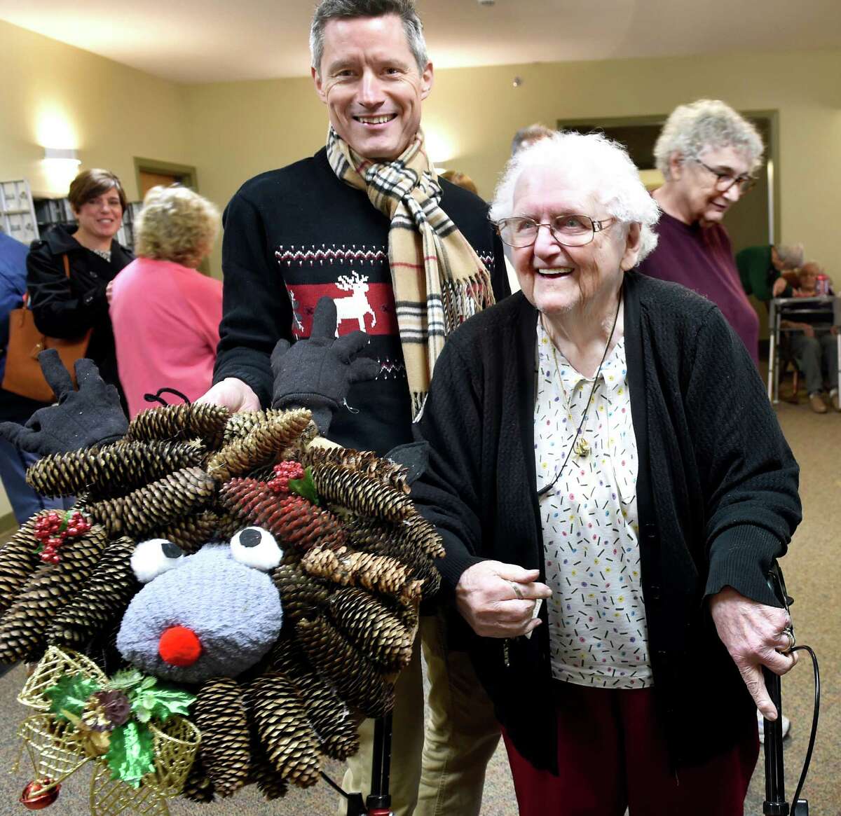 Times Union wreath contest sparked community's creativity, generosity