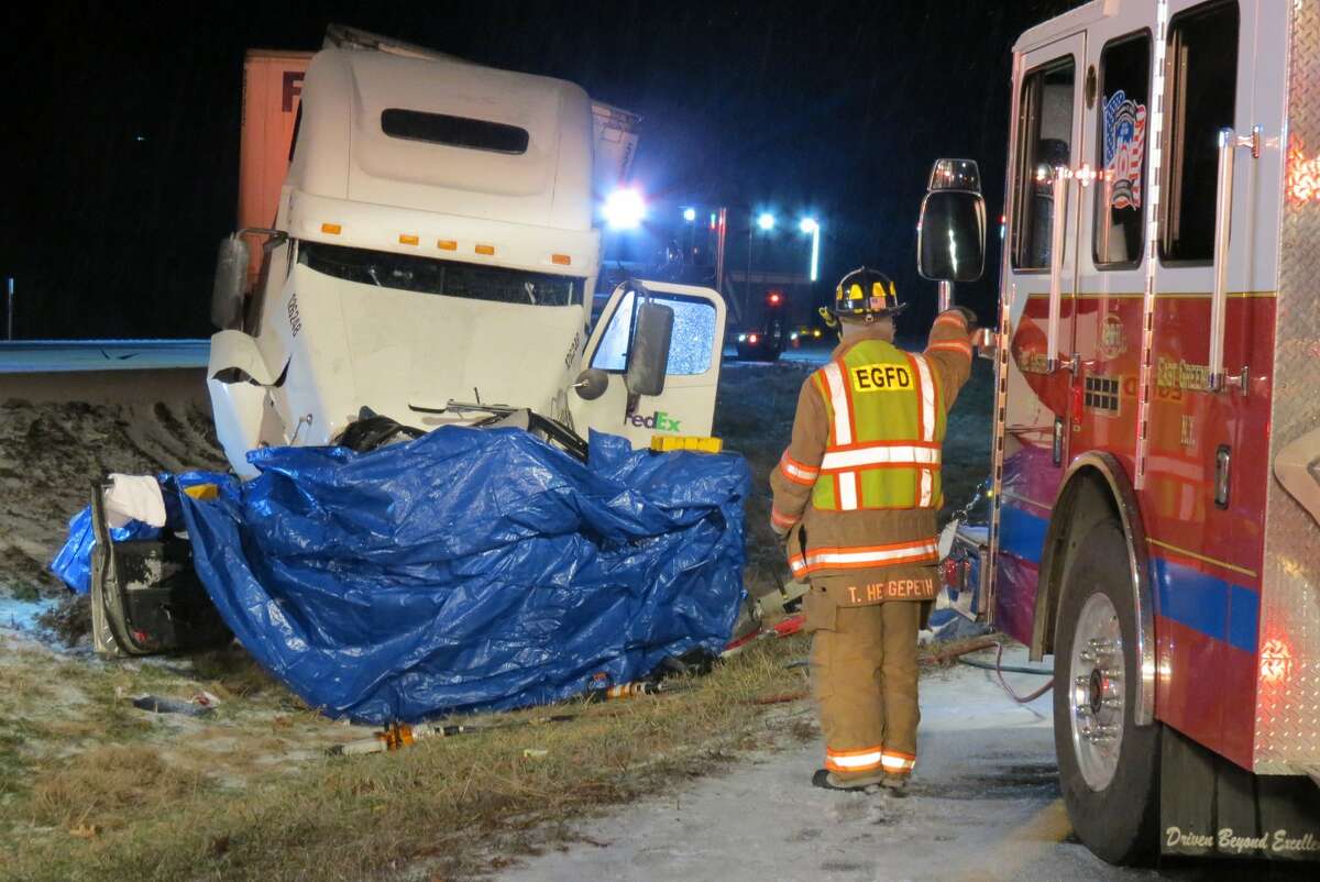 Corrections officer from Albany dies in I90 crash