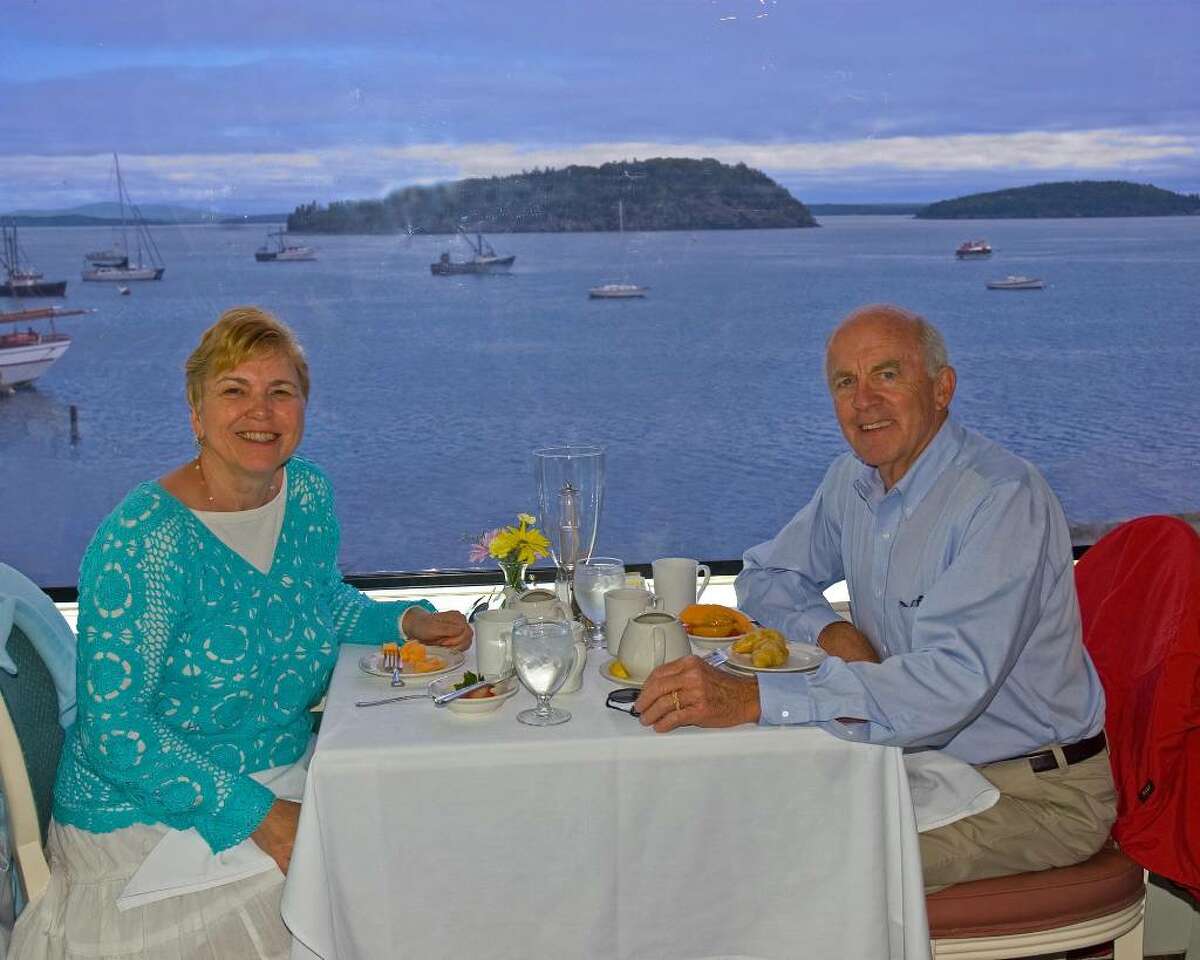 How They Met: Couple navigates flight path of love