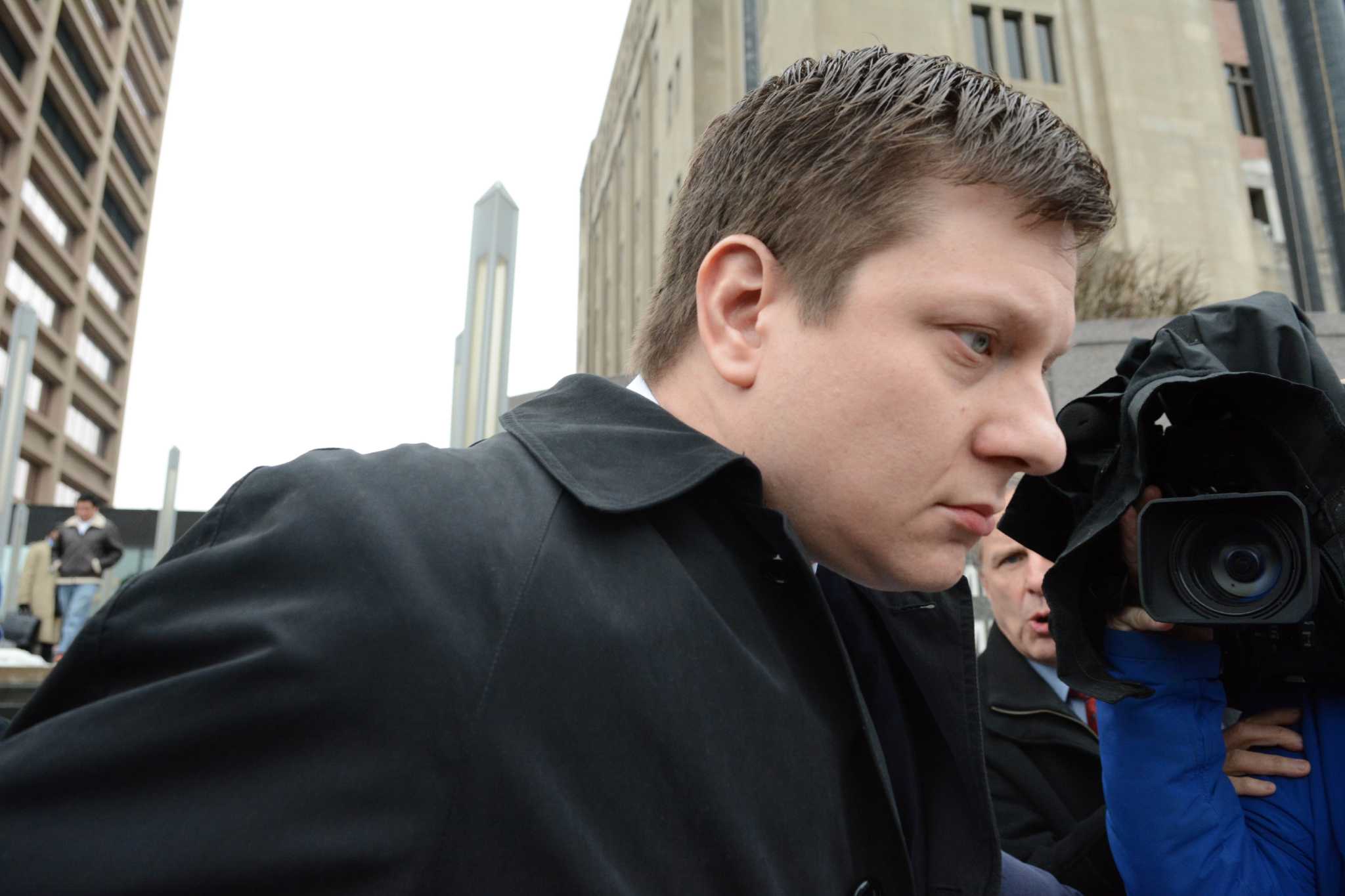 Chicago officer pleads not guilty to murder