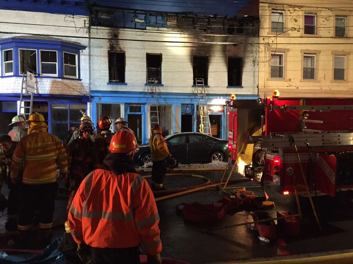 Waterford building razed after early morning fire