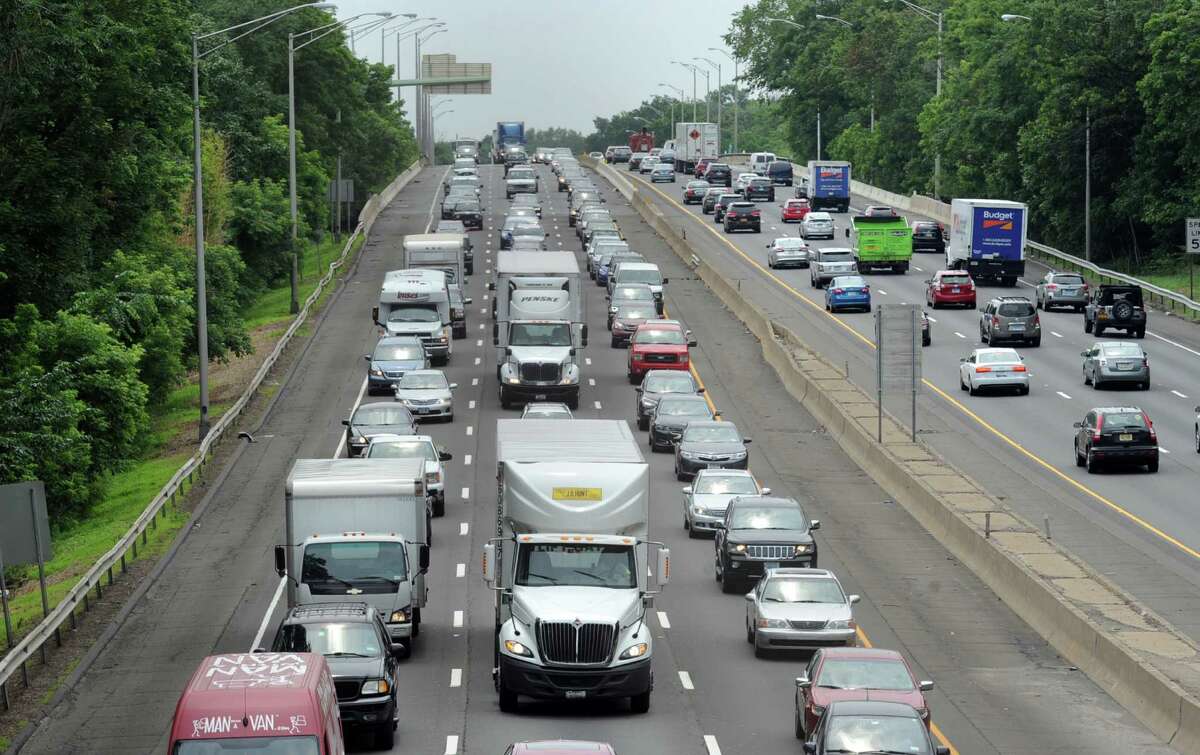 There will be more traffic and longer commuting times on southwestern Connecticut’s major highways in 2016. That’s one of the predictions from Jim Cameron, founder of Commuter Action Group and former chairman of the CT Rail Commuter Council.