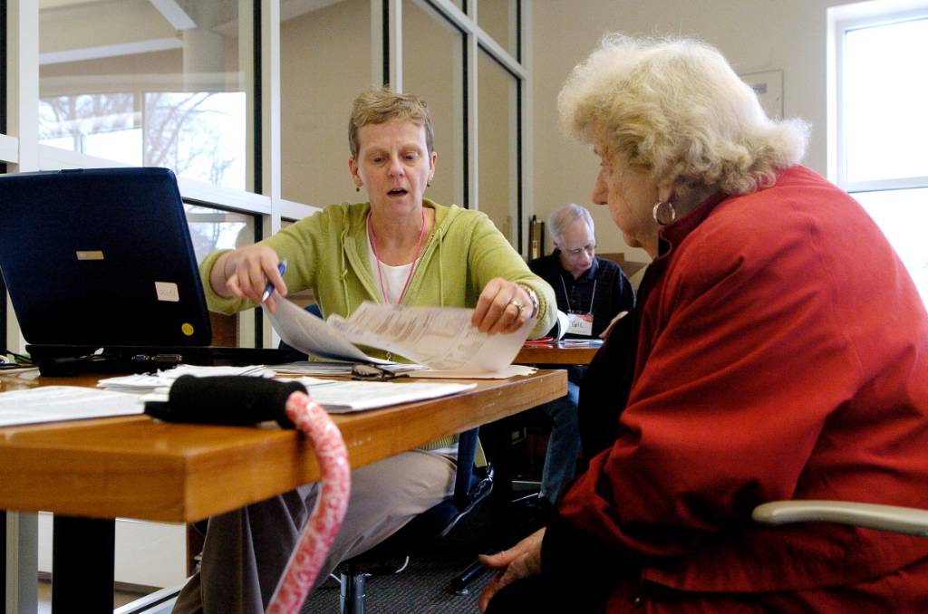 Free tax assistance still available in Stamford