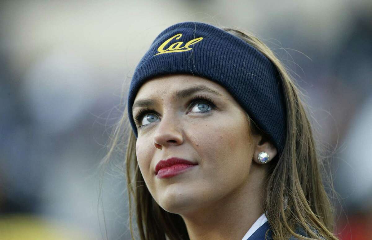 College Football Cheerleaders From All The Bowl Games