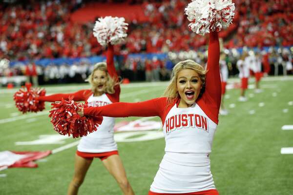 College Football Cheerleaders From The Bowl Games