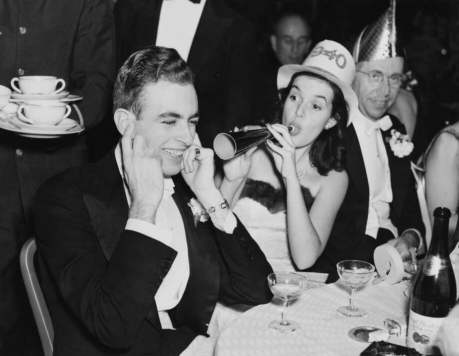 Vintage New Year's Eve - great archival photos from decades past - SFGate