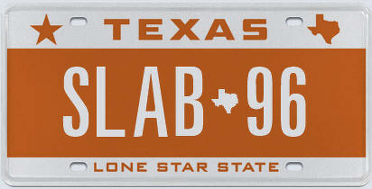 Fake license plate gets woman real arrested