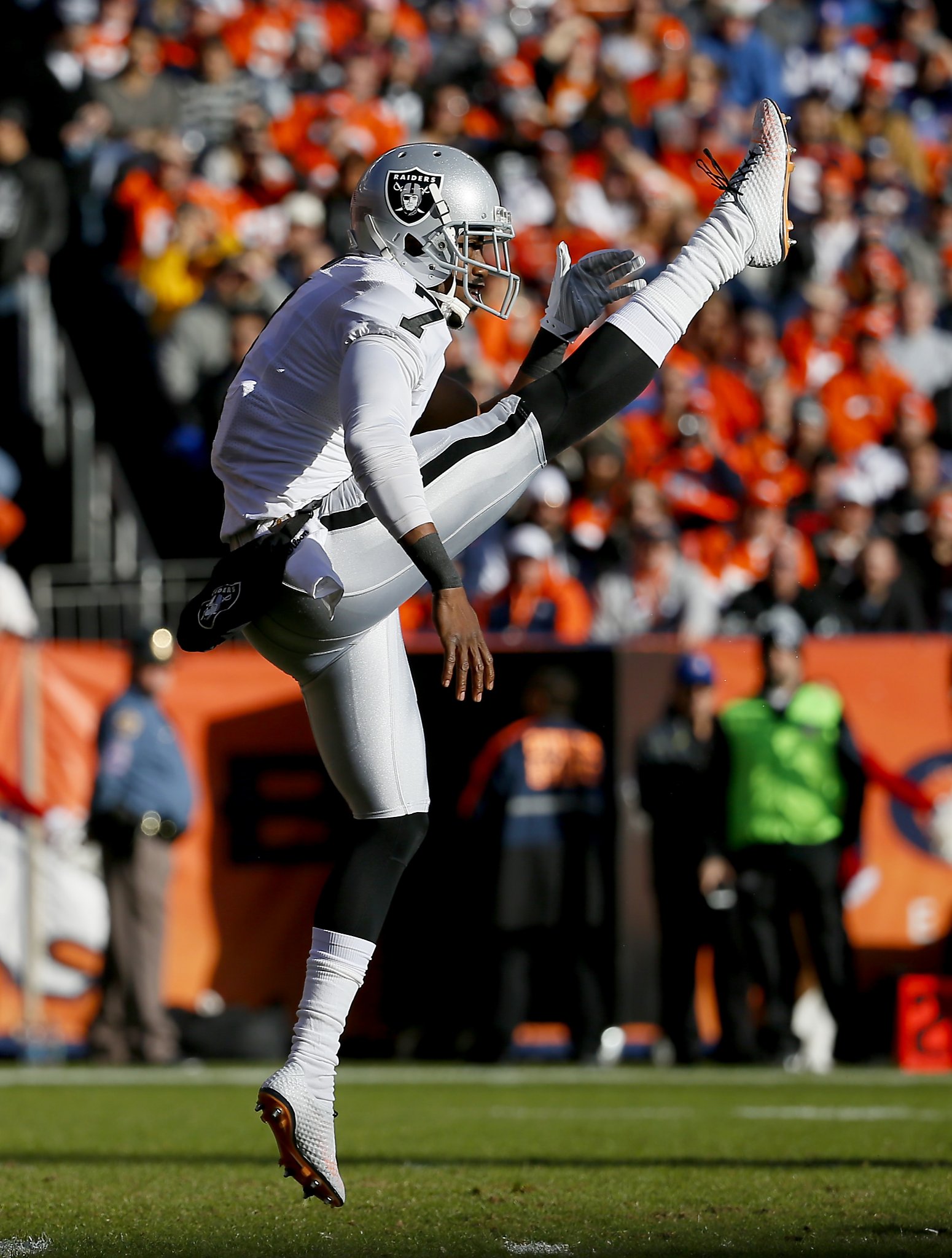 Raiders' King began punting just for kicks