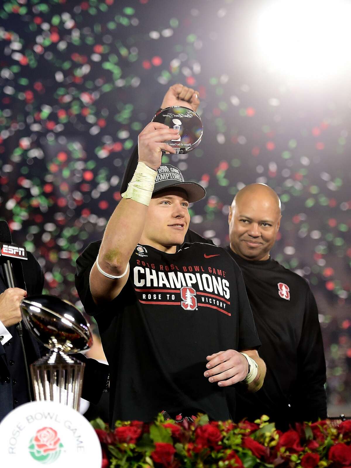 Stanford, behind Christian McCaffrey, dominates Iowa in the 102nd Rose Bowl  game