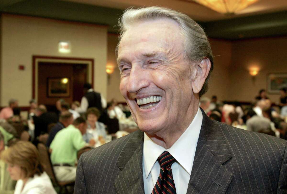 FILE - In this Friday, Aug. 25, 2006, file photo, former U.S. Sen. Dale Bumpers, D-Ark., laughs after an interview before addressing an Energy and Value-Added Products from Biomass workshop in Little Rock, Ark. Bumpers, a former Arkansas governor and U.S. senator who earned the nickname "giant killer" for taking down incumbents, and who later gave a passionate speech defending Bill Clinton during the president's impeachment trial, died Friday, Jan. 1, 2016, in Little Rock, Ark. He was 90. (AP Photo/Danny Johnston, File)