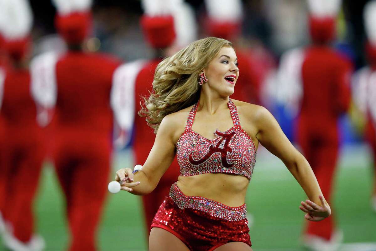 College Football Cheerleaders From The Bowl Games 