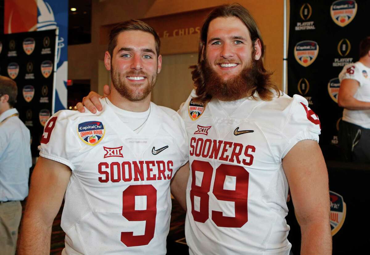 quarterback Trevor Knight (9) and his twin brother, tight end Connor Knight (89)