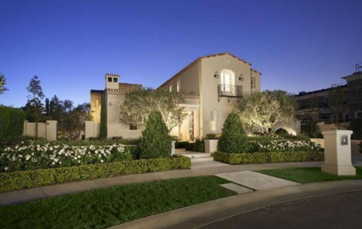 New Texas Ranger, Josh Hamilton, sold his sprawling California mansion for $12.5 million.