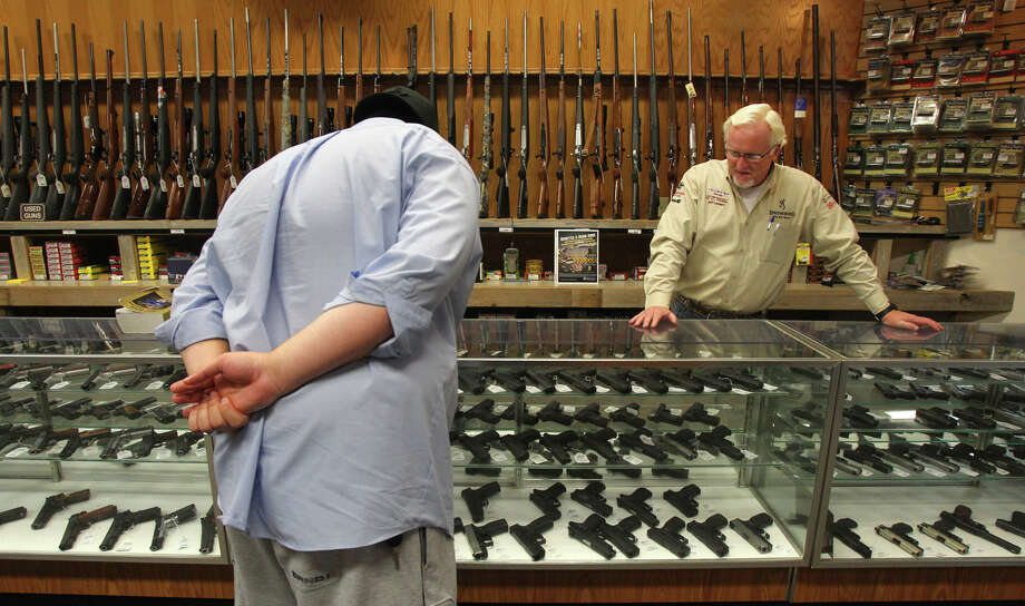 In Texas, private gun sellers wait for specifics on Obama rules - San