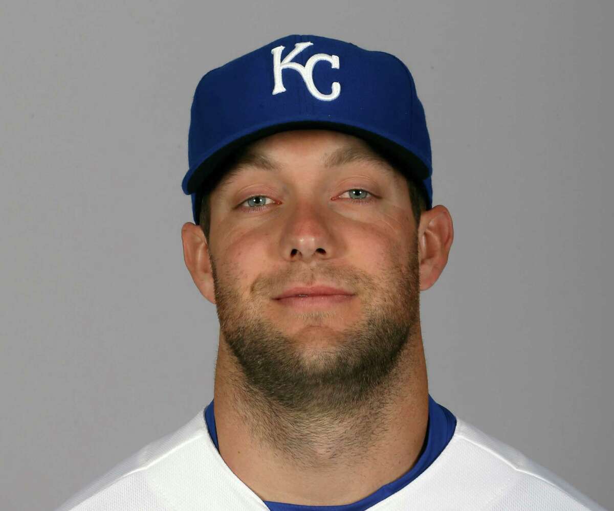 Royals reach agreement with Alex Gordon