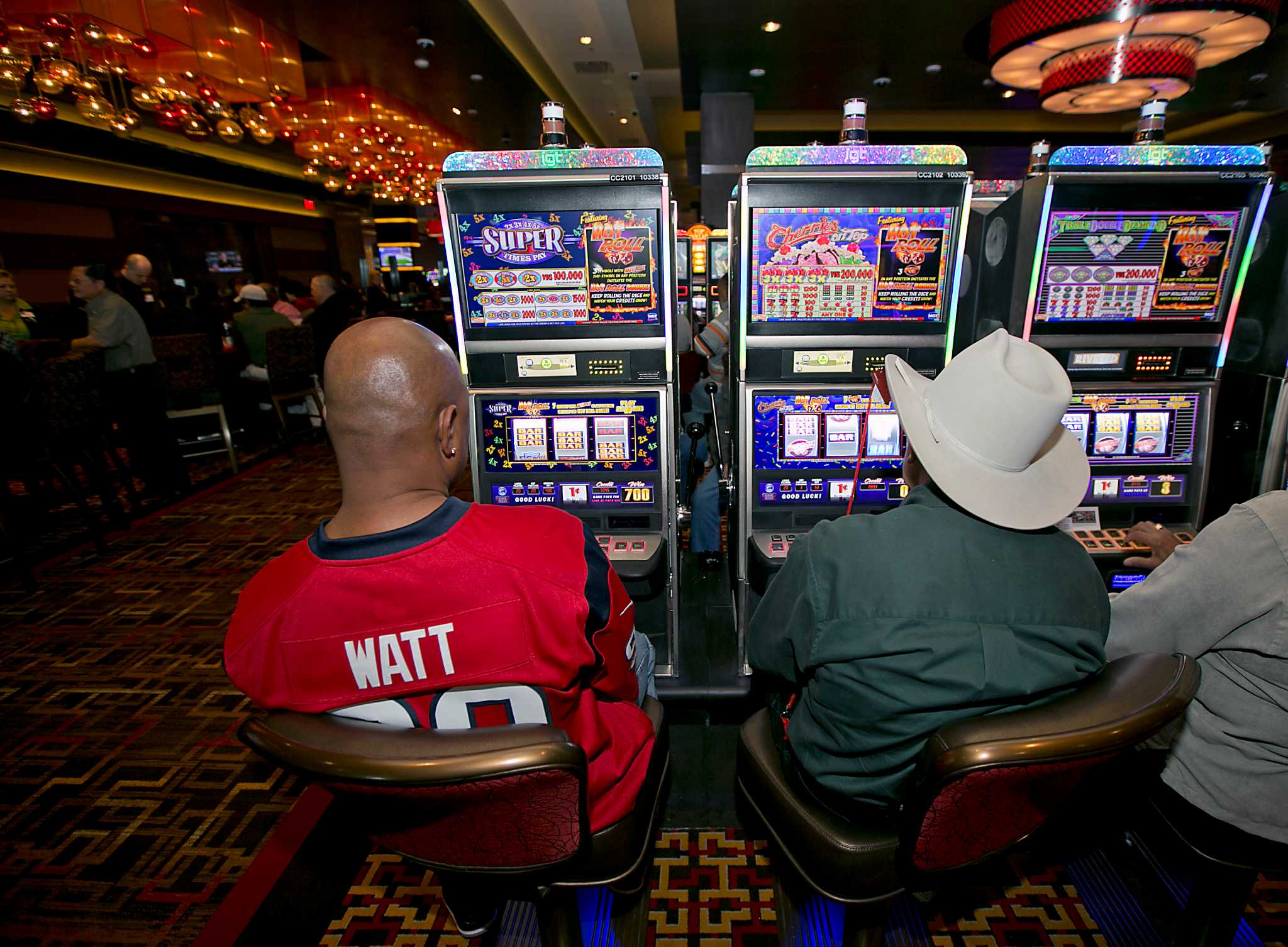 gambling age in texas