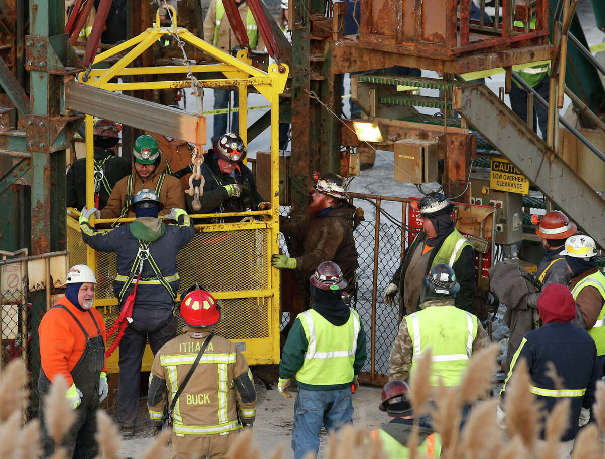 17 New York salt miners are rescued after frigid night trapped on elevator