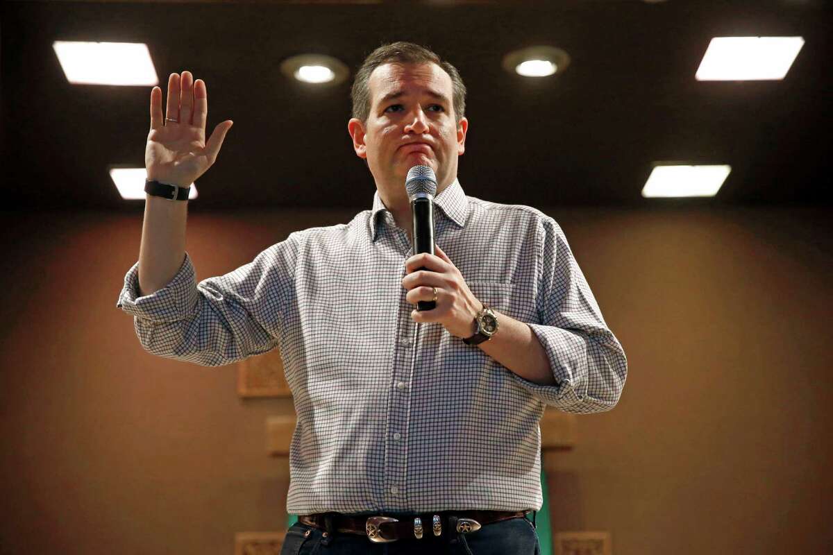 Ted Cruz is leading all other Republican candidates in Iowa polls.