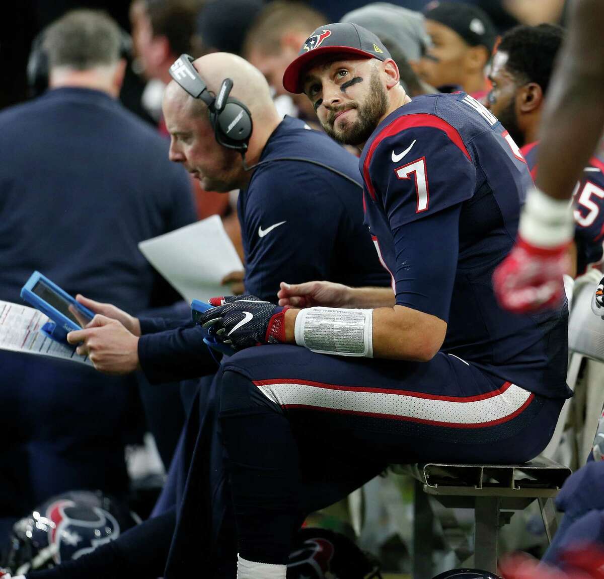 The meltdown by Brian Hoyer (7) on Saturday gives rise to renewed concerns about the inability of the Texans to find a permanent solution at quarterback.
