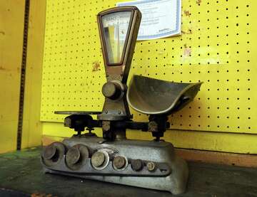 Hardware store closing doors after 82 years