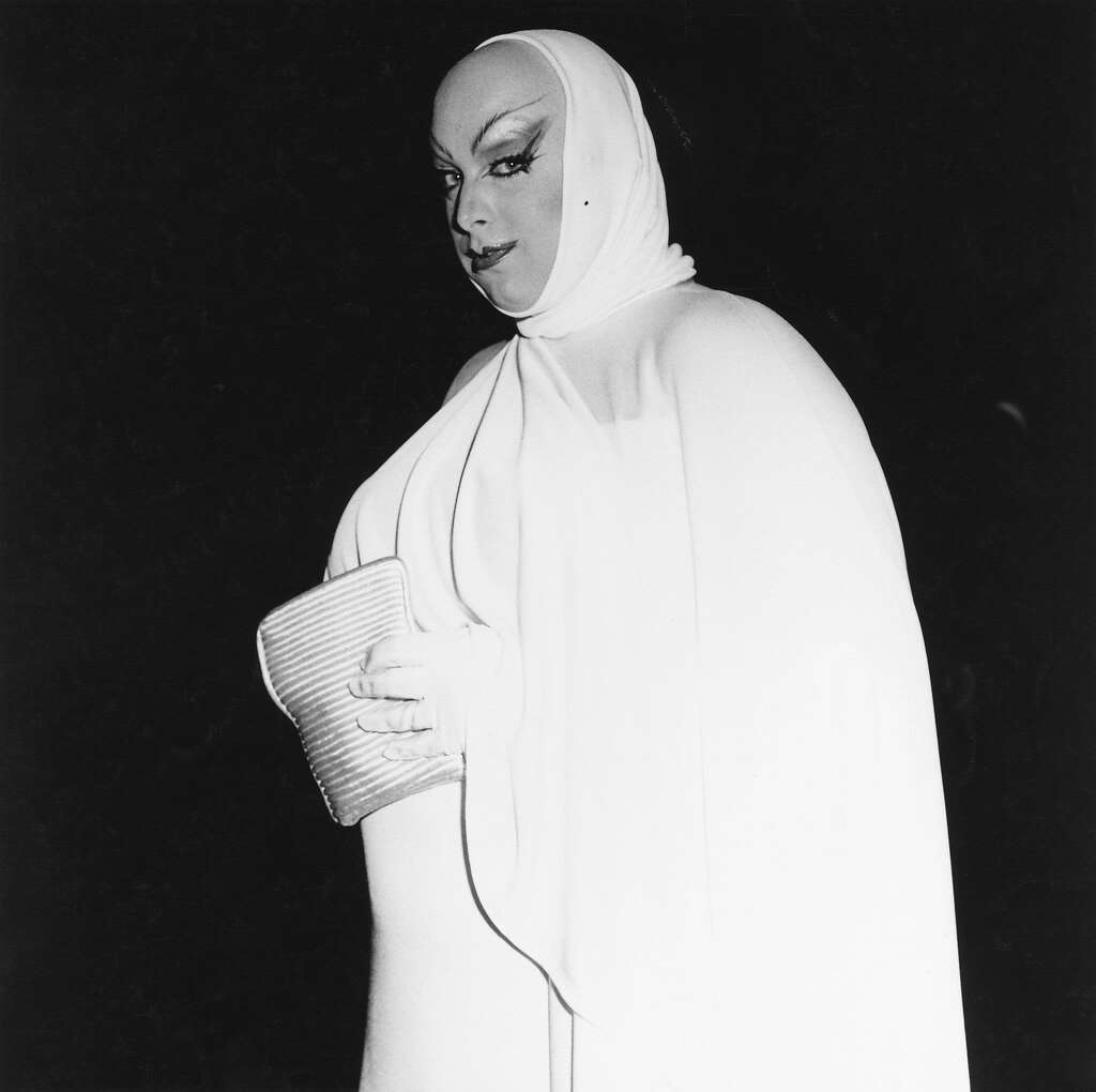 Highly erotic pictures — img 6