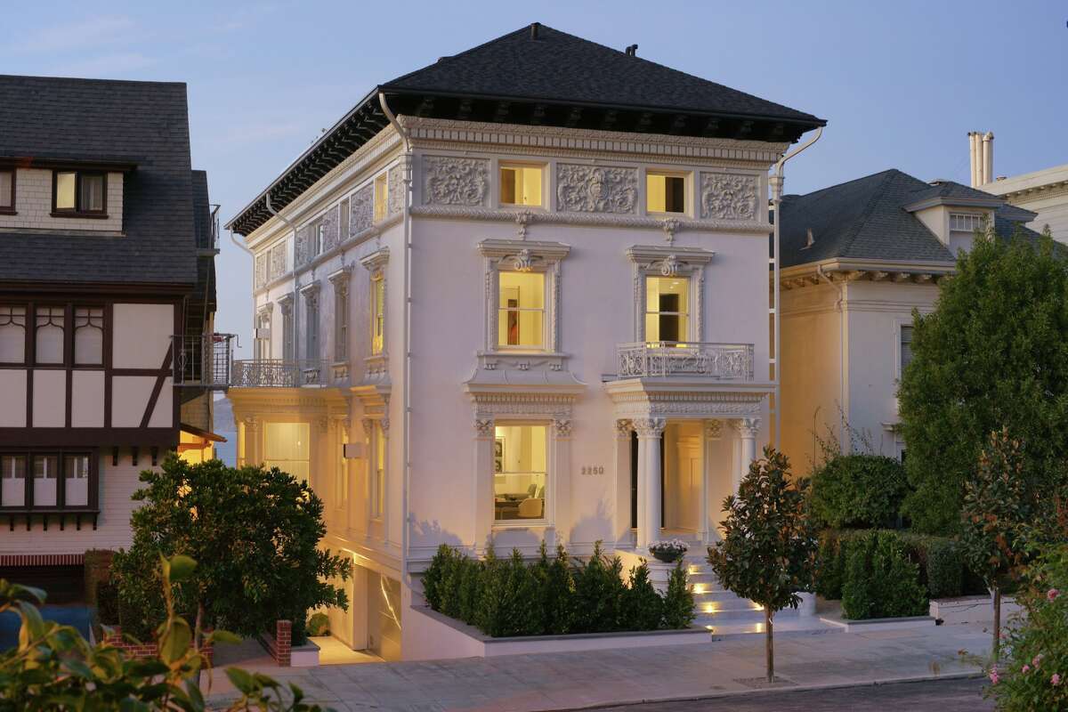 $28 million 2250 Vallejo St., Pacific Heights, San Francisco This splendid Baroque Revival offers 9,095 square feet of pure elegance with seven bedrooms, seven full baths and three half, four fireplaces, an elevator, a roof terrace and an elliptical staircase for grand entrances. But it’s the views from all five levels that make this property special.