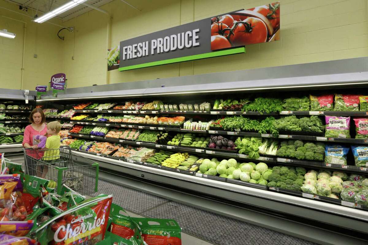 walmart neighborhood market grocery store
