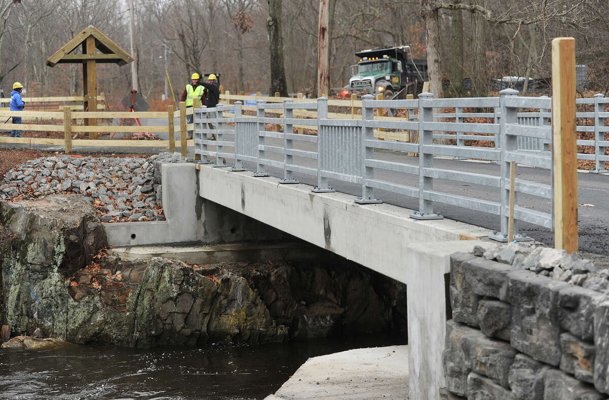 New part of Pequonnock trail to pass over Merritt