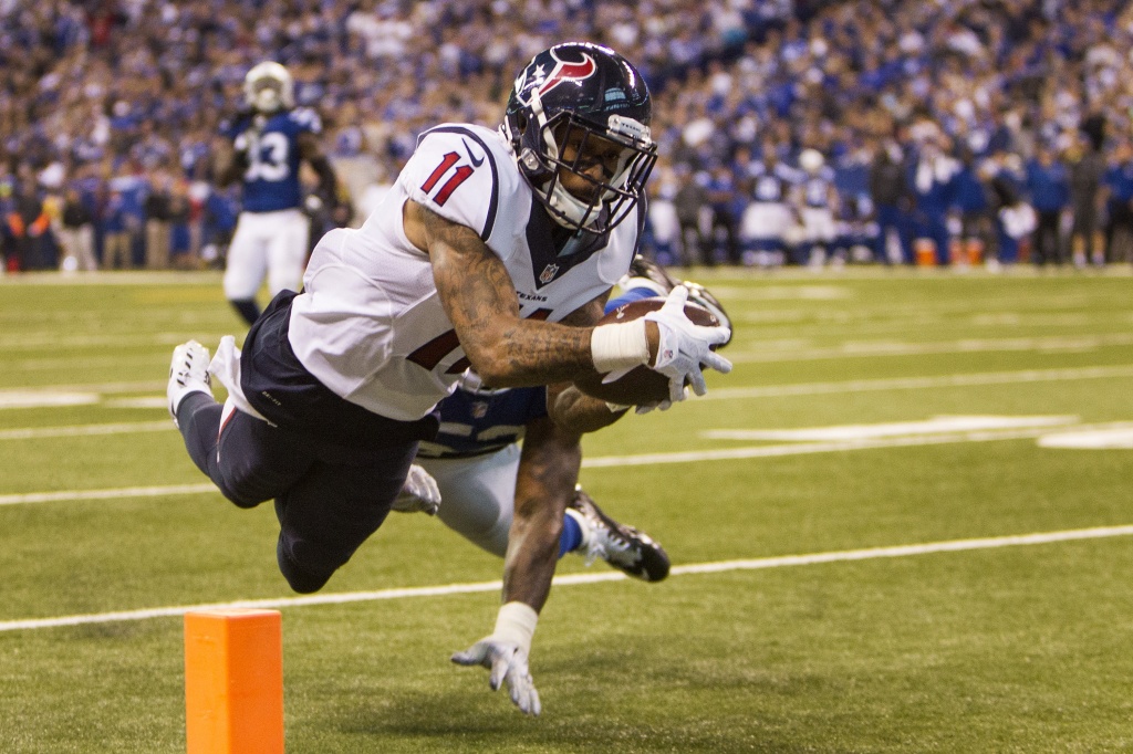 Houston Texans wide receiver Jaelen Strong (11) catches a pass