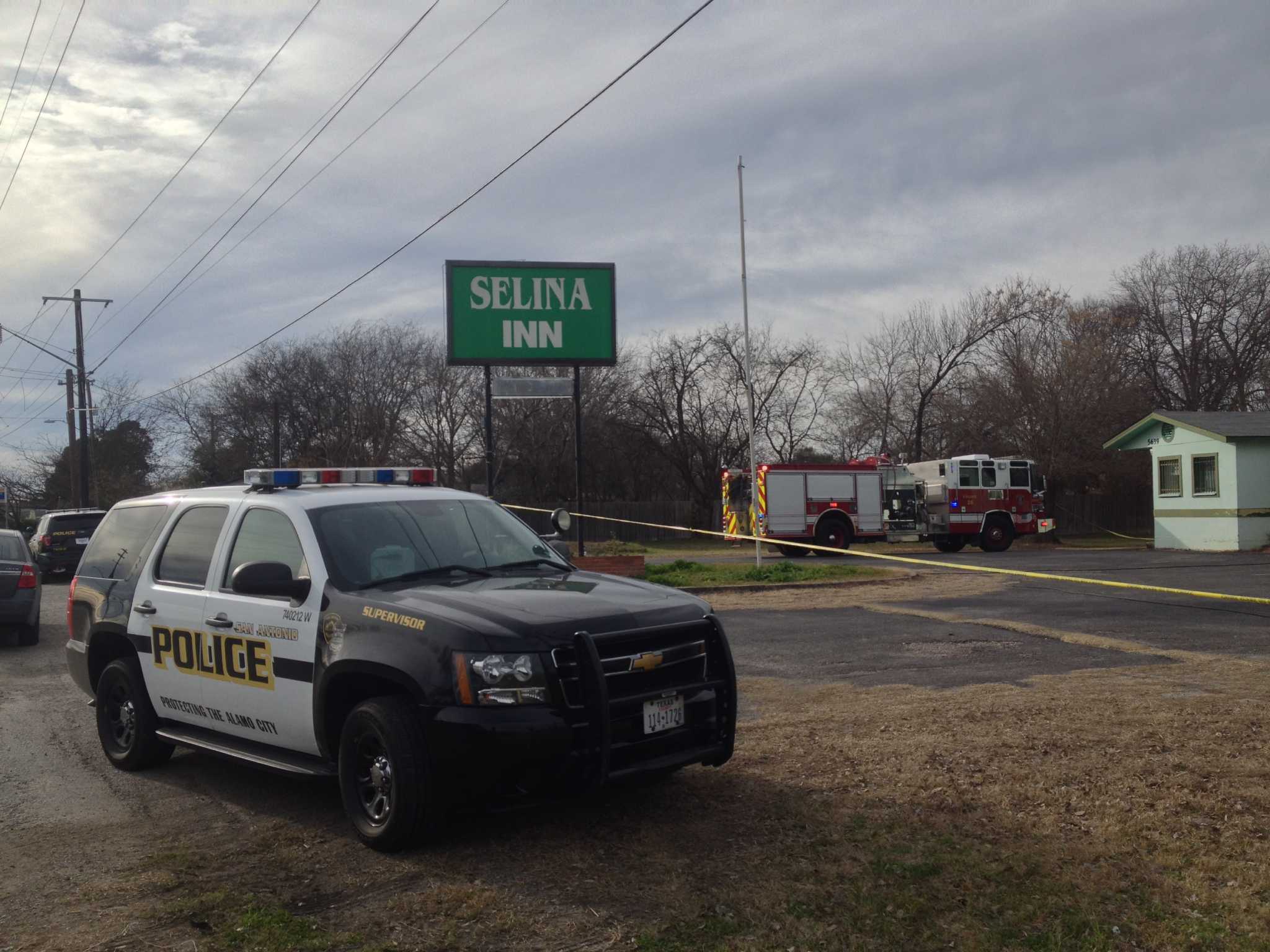 sapd-man-who-tried-to-steal-car-dies-after-gunfight-with-police