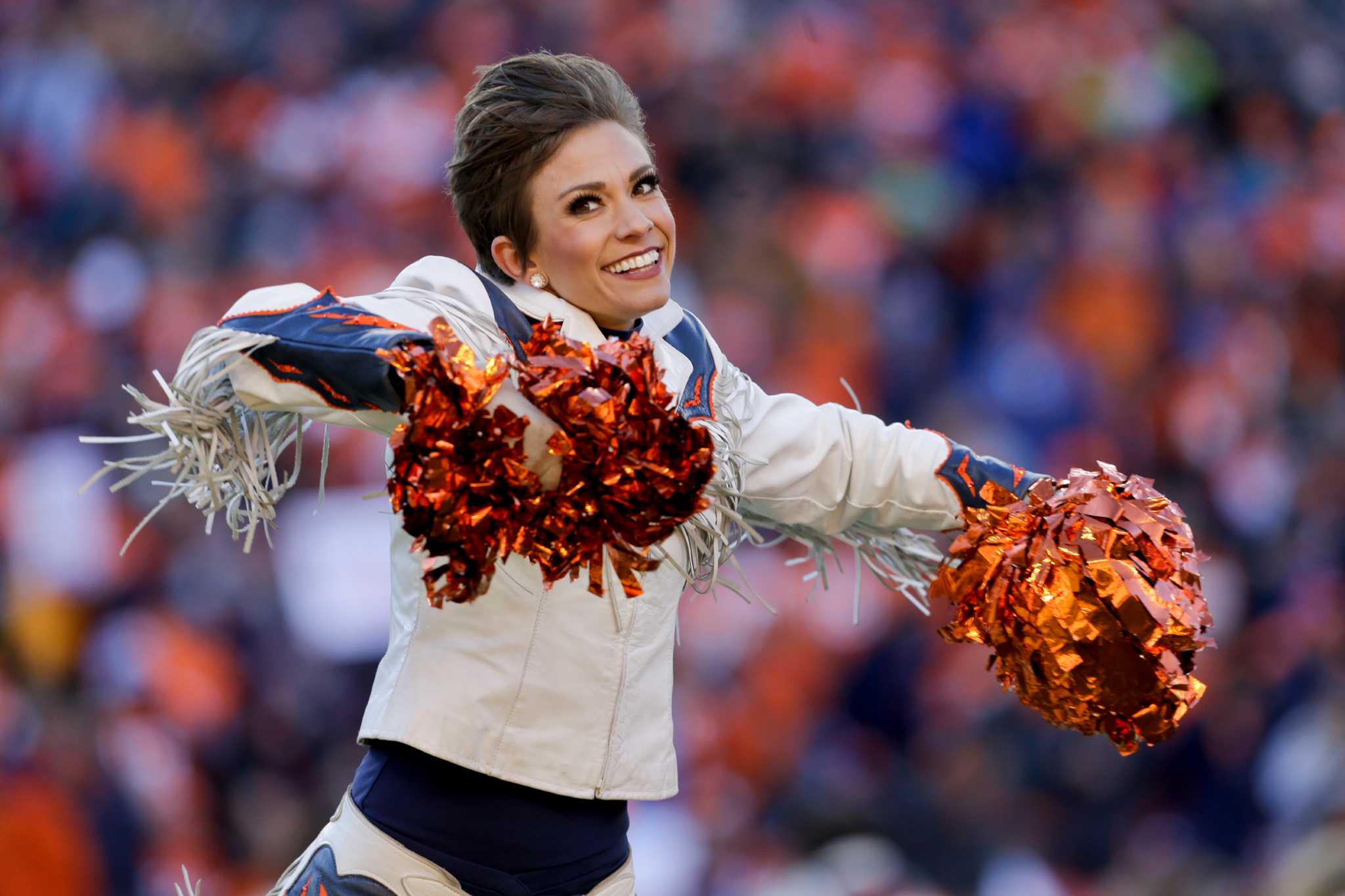 Best of 2016 NFL cheerleaders: Divisional Round