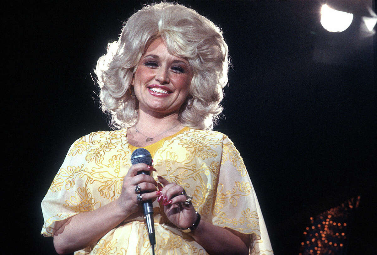 Dolly Parton turns 71 years old and is still as beloved as ever