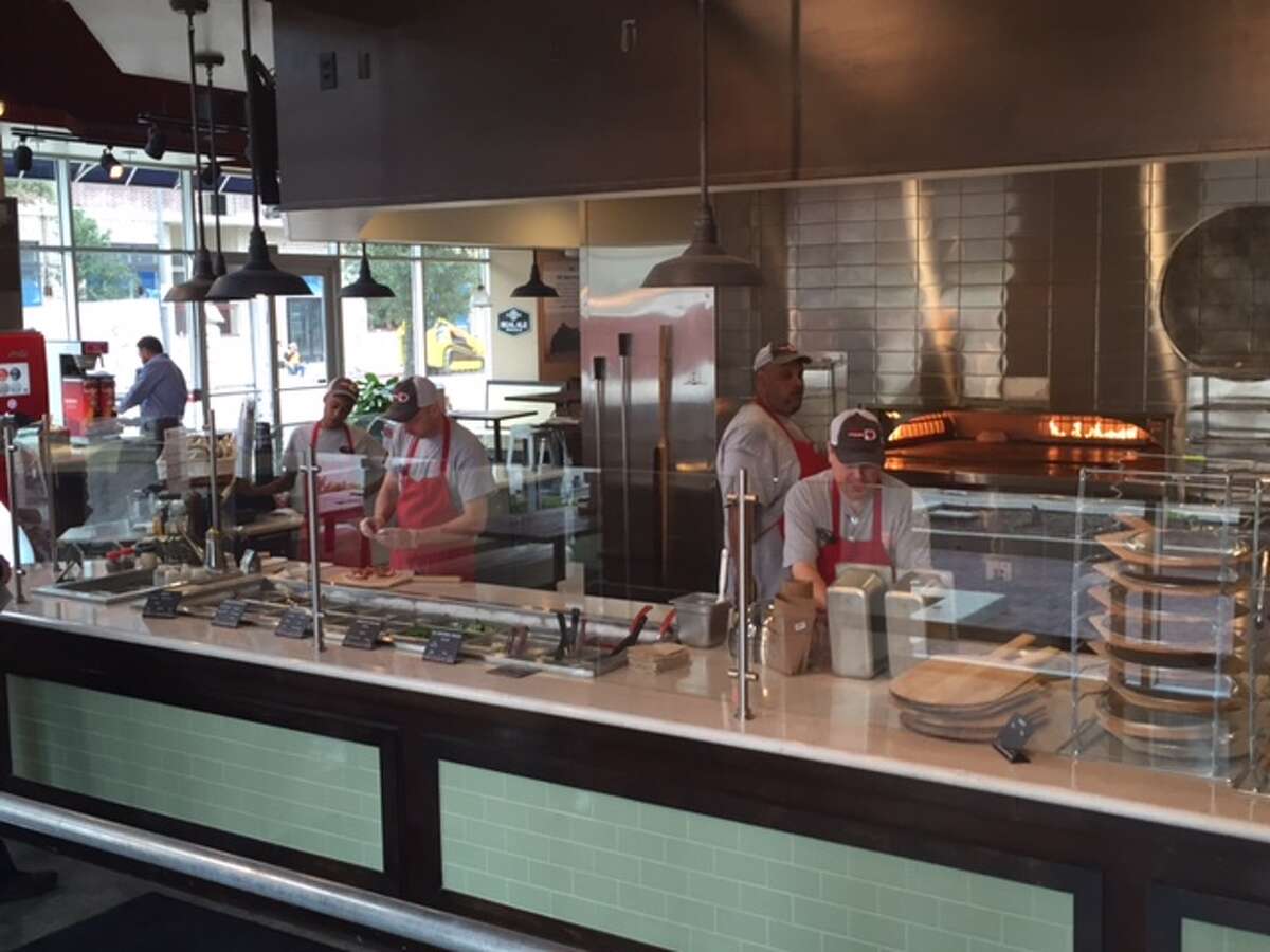 Your Pie pizza chain debuts in Houston