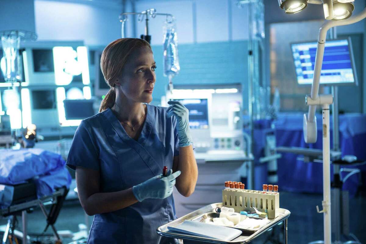 Since leaving the FBI, Dana Scully has been working as a doctor in Washington, D.C.