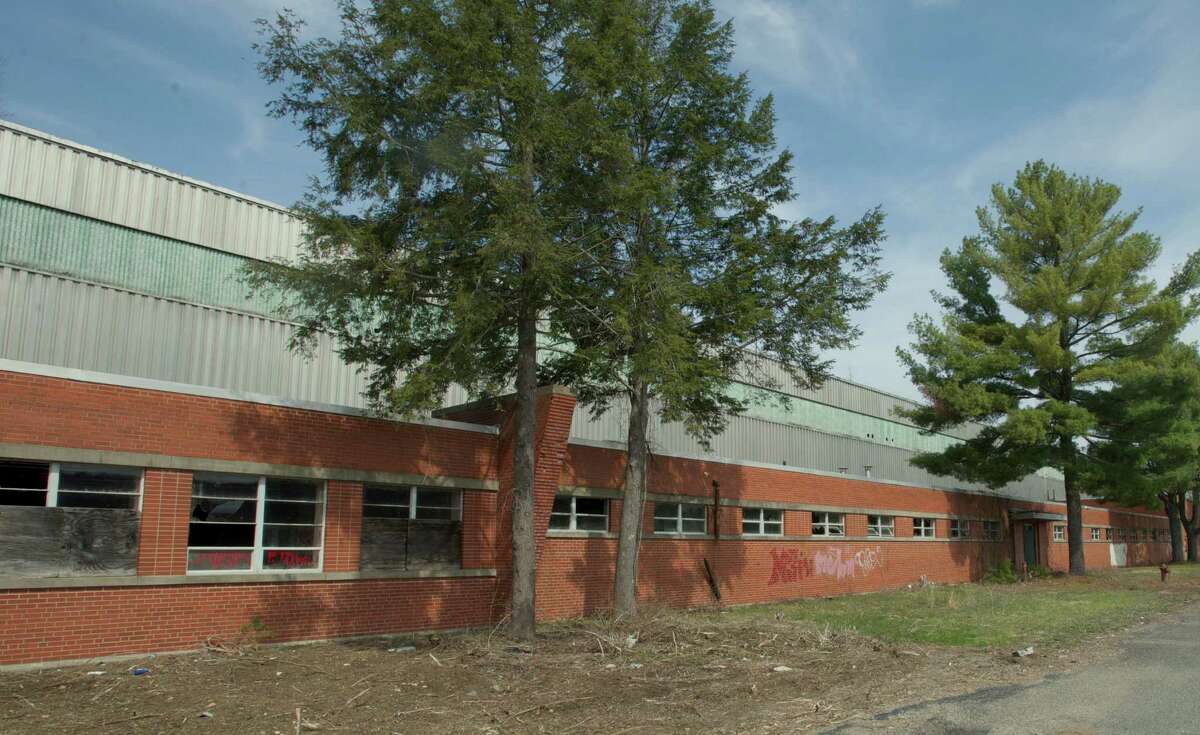 New Milford files suit against former mill contractor