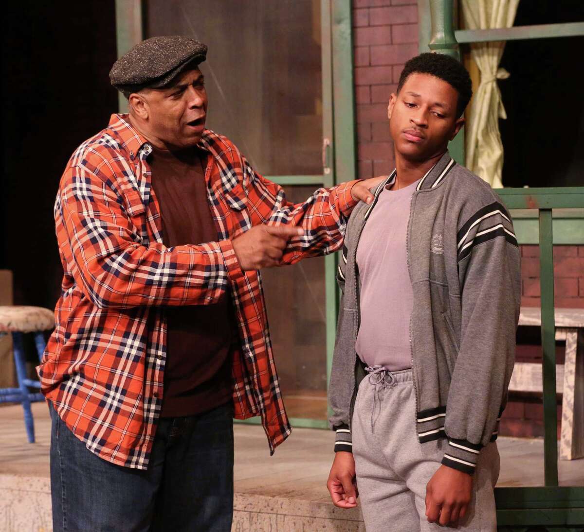 'Fences' delivers humor, compassion, authenticity, bite