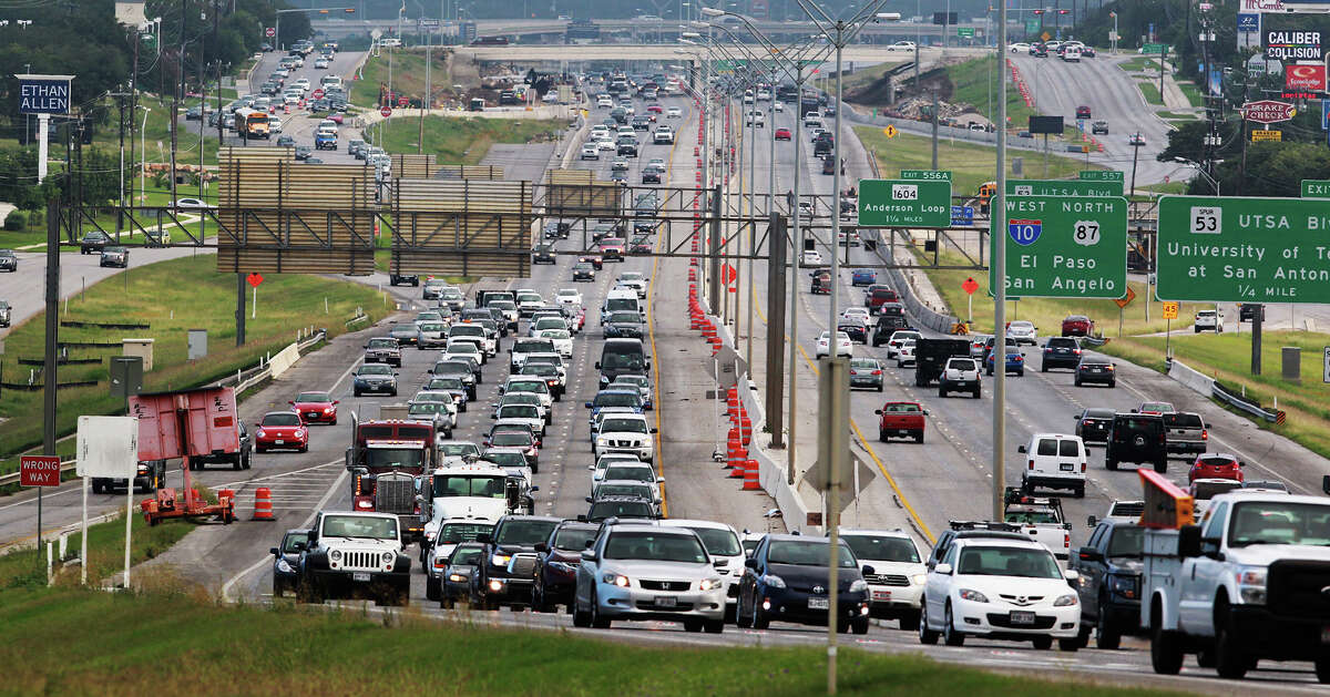 Traffic slows in 2013 on Interstate 10 eastbound between UTSA Boulevard and Huebner Road during construction. North of Loop 1604, I-10 is slated for widening, but will two lanes for high-occupancy vehicles and transit be included?