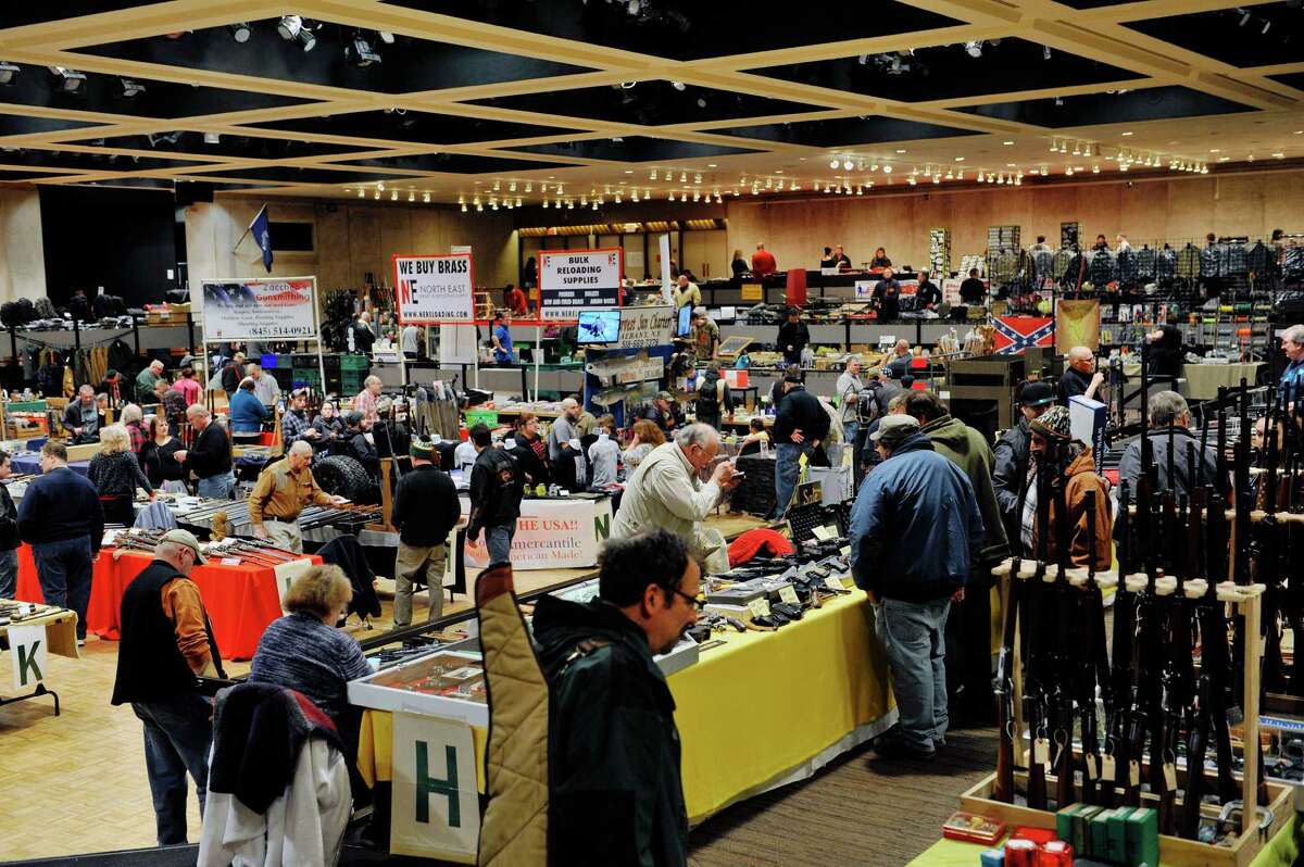Albany Gun Show attracts collectors