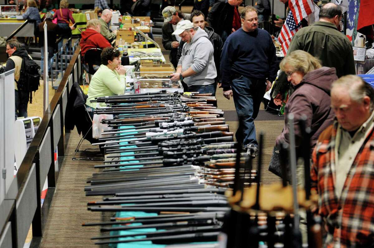Albany Gun Show attracts collectors